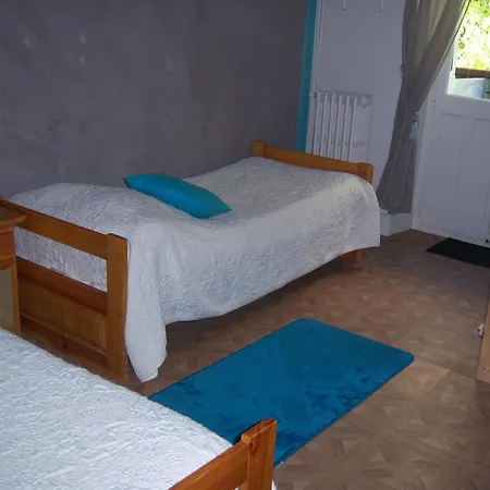 Edelweiss Hotel *